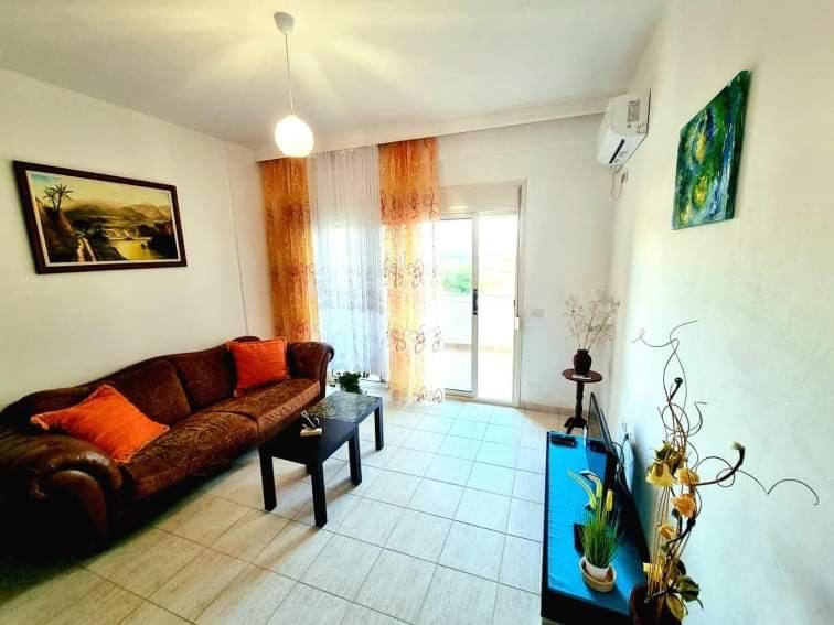 Vlore Sea Apartments Esterno foto